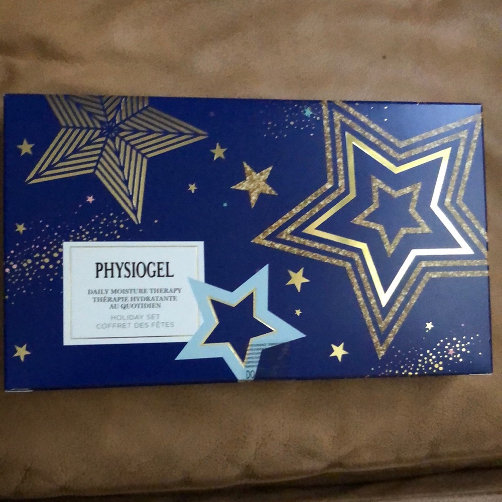Physiogel Daily Moisture Therapy Holiday Gift Travel Set AVON New!